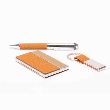 Set TORAJA: Bolígrafo, Llavero y Porta tarjetas